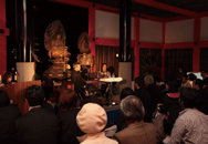清水寺の経堂での「京都の赤展」