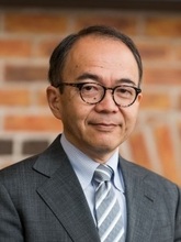 河南　順一　教授